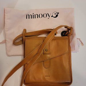 Minooy Natural Leather Organizer Crossbody